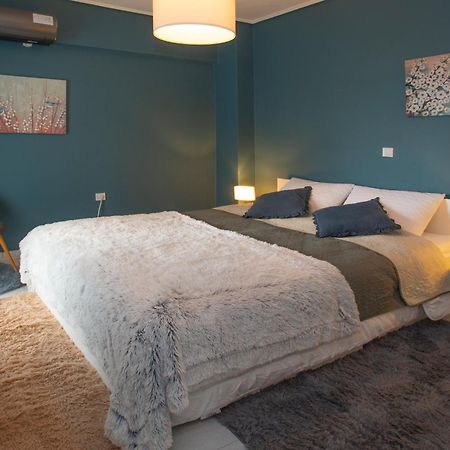 Top Floor Apartment In Chalkís Buitenkant foto